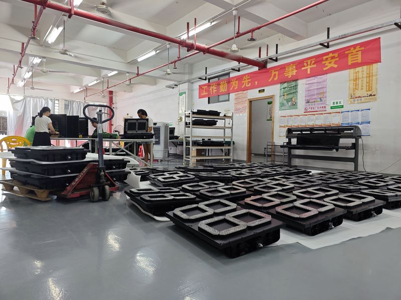 Shenzhen Jutai Comm Co., Ltd. производственная линия производителя